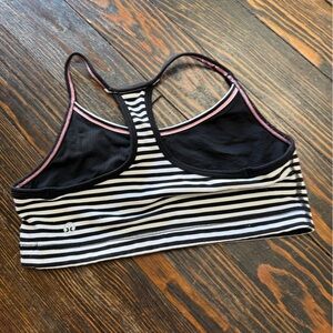 Lululemon striped sports bra - size 4 - style tag gone